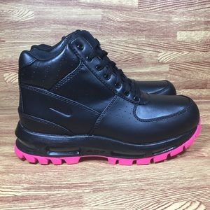 black and pink nike acg boots